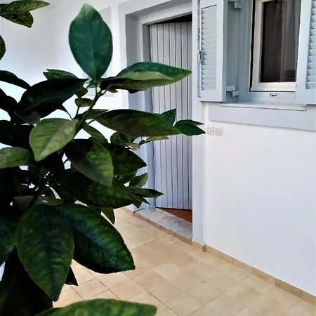 Oliver Corfu Apartment *